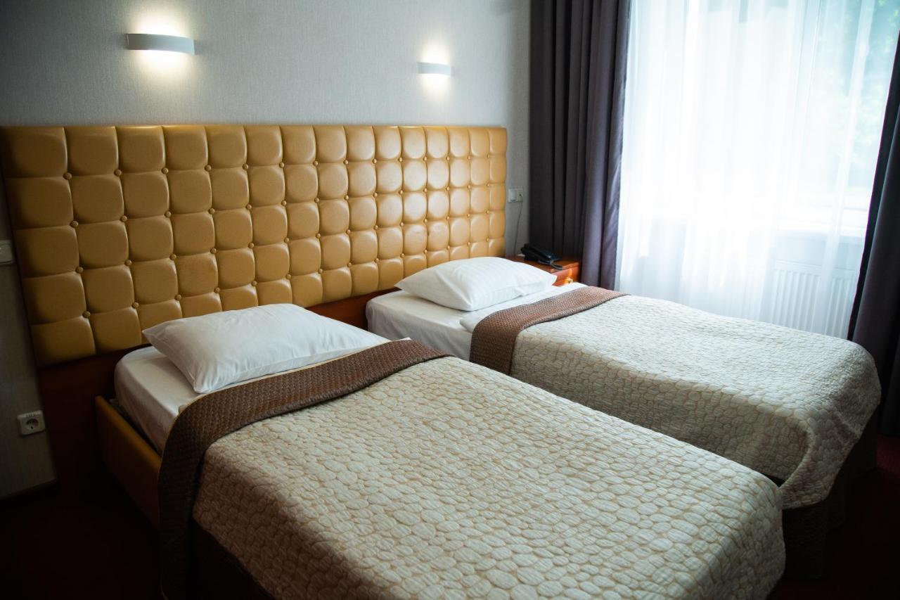 Grand Christer Hotel Kiev Eksteriør billede