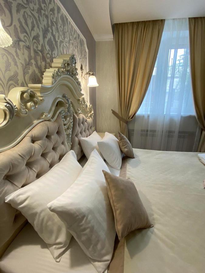 Grand Christer Hotel Kiev Eksteriør billede