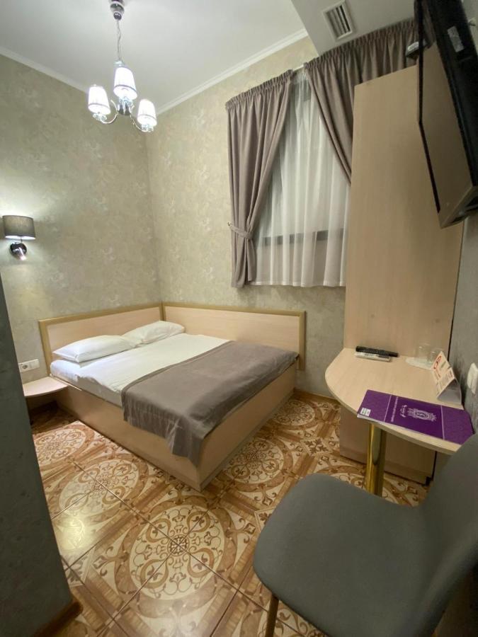 Grand Christer Hotel Kiev Eksteriør billede
