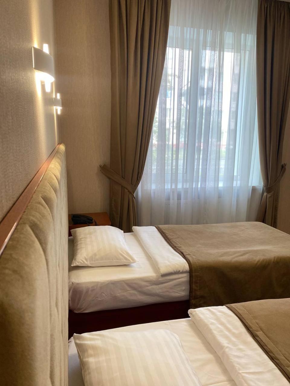 Grand Christer Hotel Kiev Eksteriør billede